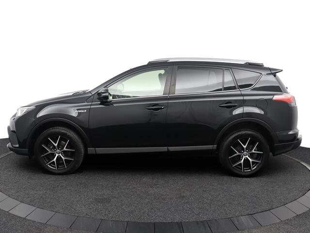 Toyota RAV4 2.5 Hybrid Style | Navigatie | Stoelverwarming | Stuurverwarming | Parkeersensoren |