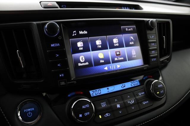 Toyota RAV4 2.5 Hybrid Style | Navigatie | Stoelverwarming | Stuurverwarming | Parkeersensoren |