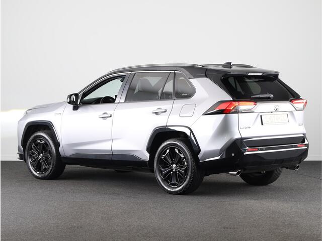 Toyota RAV4 2.5 Plug-in Hybrid AWD Bi-Tone Plus | Parkeersensoren | JBL-Audio | Navigatie | Climate Control | Stoelverwarming | Draadloze telefoonlader | Dodehoek Ass. | 360 Camera |