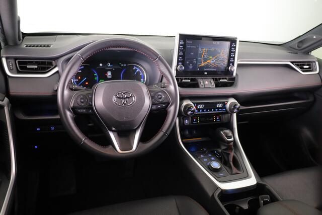 Toyota RAV4 2.5 Plug-in Hybrid AWD Bi-Tone Plus | Parkeersensoren | JBL-Audio | Navigatie | Climate Control | Stoelverwarming | Draadloze telefoonlader | Dodehoek Ass. | 360 Camera |
