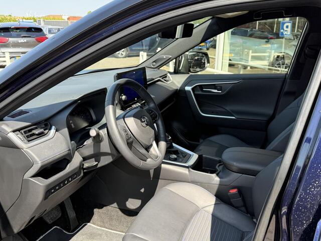Toyota RAV4 2.5 Hybrid AWD Bi-Tone
