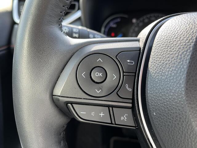 Toyota RAV4 Adventure , JBL Premium audio ,Stoel- & stuurwiel verwarming , Elek. Achterklep ,Elek. Inklapbare buitenspiegels , Autom. Dimmende binnenspiegel , Keyless , Treeplanken