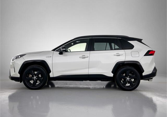 Toyota RAV4 2.5 Hybrid AWD Bi-Tone | Panoramadak | JBL | 360 Camera | Blindspot | 1.650 KG Trekgewicht |