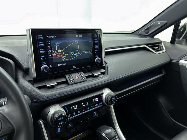 Toyota RAV4 2.5 Hybrid AWD Bi-Tone | Panoramadak | JBL | 360 Camera | Blindspot | 1.650 KG Trekgewicht |
