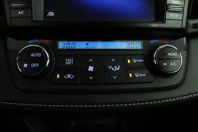 Toyota RAV4 2.5 Hybrid Style | Adaptive Cruise Control | Achteruitrijcamera | Parkeersensoren | Navigatie |