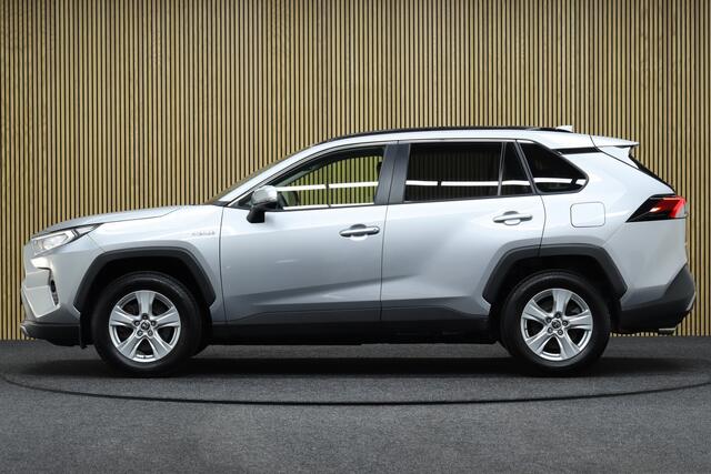 Toyota RAV4 2.5 Hybrid Style | Adaptive-cruise | Apple Carplay & Android Auto | Camera | Keyless | Clima