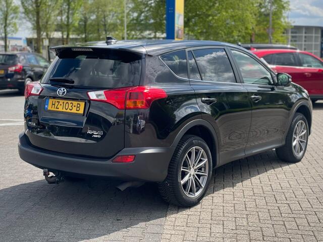 Toyota RAV4 2.0 150pk 4WD AUTOMAAT NAVI CAMERA TREKHAAK