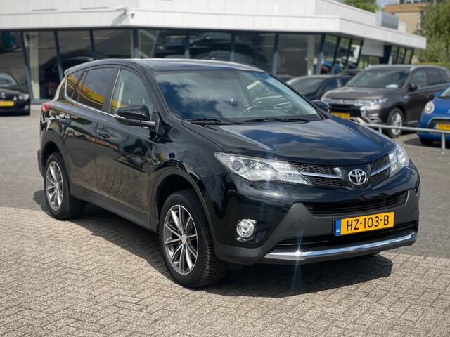 Toyota RAV4 2.0 150pk 4WD AUTOMAAT NAVI CAMERA TREKHAAK