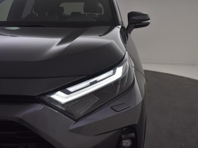Toyota RAV4 2.5 Hybrid Bi-Tone | Trekhaak | Parkeersensoren V+A | Stuur en S