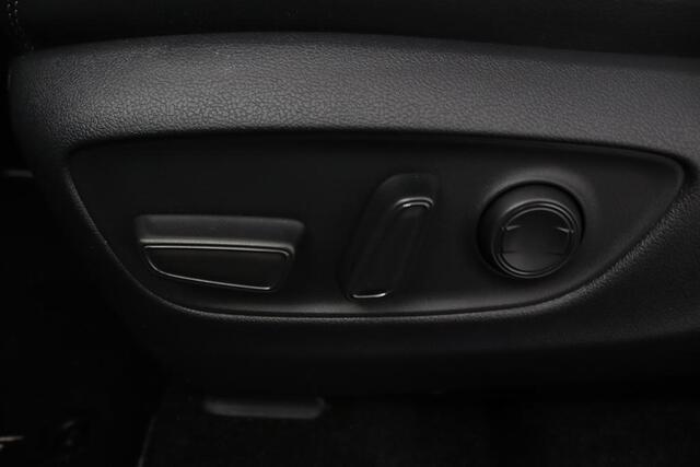 Toyota RAV4 2.5 Hybrid Executive | Origineel NL | Eerste Eigenaar | Lederen Bekleding | JBL Audio | Elektrisch verstelbare Bestuurdersstoel | 360 Camera |