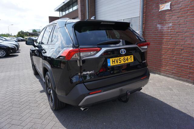 Toyota RAV4 2.5 Hybrid Dynamic AFN. TREKHAAK - CAMERA - NAVI - APPLE CARPLAY / ANDROID - DAB+ - BLUETOOTH - ELEKTR KLEP - PARKEERSENSOREN V+A - KEYLESS - PRIVACYGLAS - DEALER ONDERHOUDEN - PERFECTE STAAT