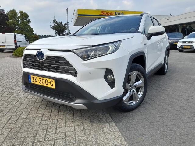 Toyota RAV4 2.5 HYBRID FIRST EDTION AUTOMAAT TREKHAAK CAMERA CRUISE