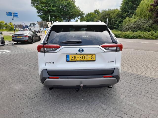 Toyota RAV4 2.5 HYBRID FIRST EDTION AUTOMAAT TREKHAAK CAMERA CRUISE