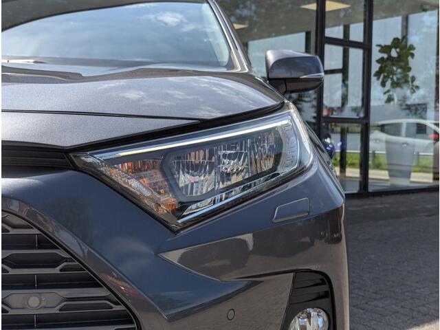 Toyota RAV4 2.5 Hybrid Dynamic Plus | Stoel- stuurverwarming | Elek. achterklep | Camera | PDC V+A | BSM