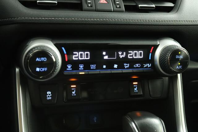 Toyota RAV4 2.5 Hybrid Executive | Adaptive Cruise Control | Navigatie | Lederen bekleding | Parkeersensoren | Apple Carplay | Android Auto | Trekhaak |