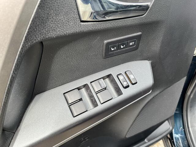 Toyota RAV4 2.5 Hybrid AWD Executive
