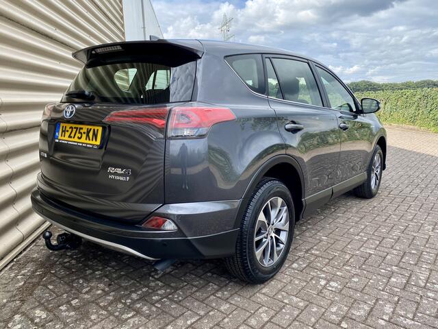 Toyota RAV4 2.5 Hybrid Style Automaat [ Trekhaak, Dealer oh, Camera ]