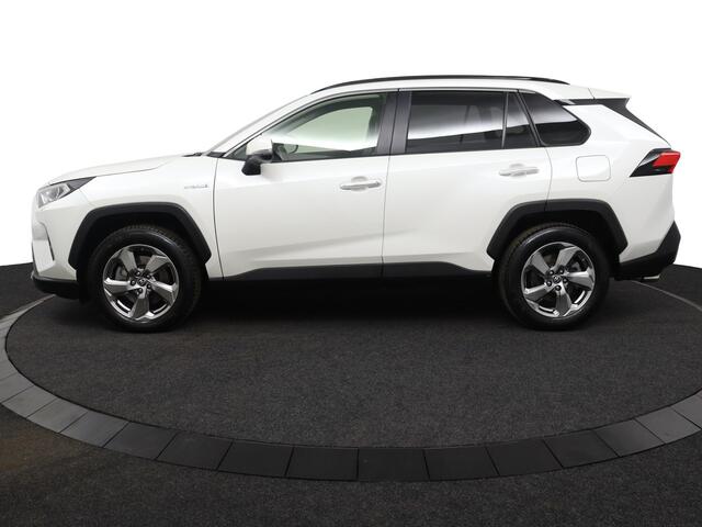 Toyota RAV4 2.5 Hybrid AWD Executive | Adaptove Cruise Control | Lederen bekleding | Navigatie | Stoelverwarming | Stoelventilatie | Apple Carplay | Android Auto |