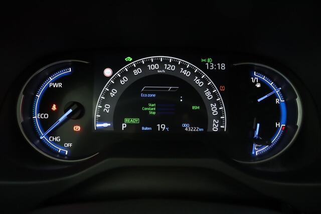 Toyota RAV4 2.5 Hybrid AWD Executive | Adaptove Cruise Control | Lederen bekleding | Navigatie | Stoelverwarming | Stoelventilatie | Apple Carplay | Android Auto |