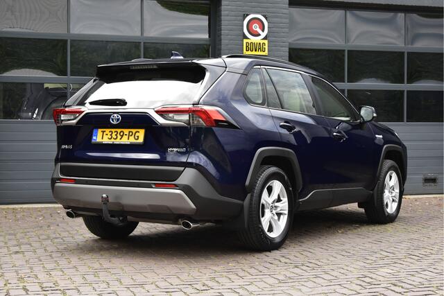 Toyota RAV4 2.5 Hybrid AWD Business