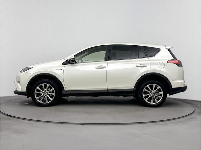 Toyota RAV4 2.5 Hybrid Executive | NL-Auto | JBL-Audio | 360° Camera | DEALER Onderhouden |