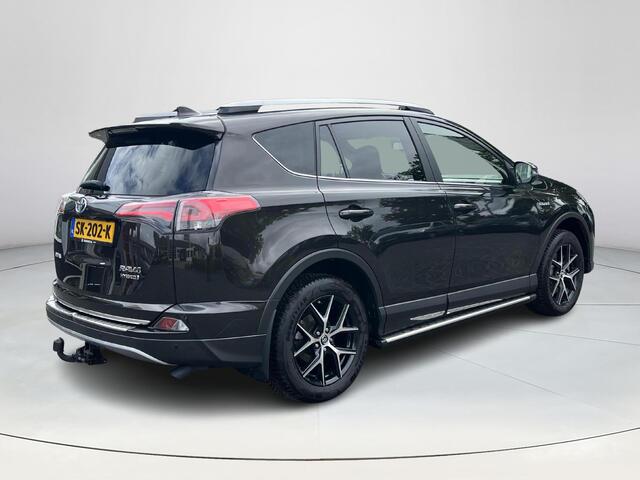 Toyota RAV4 2.5 Hybrid AWD Executive Business | Trekhaak | Stoel- + stuurverwarming | Navigatie | Camera's rondom |