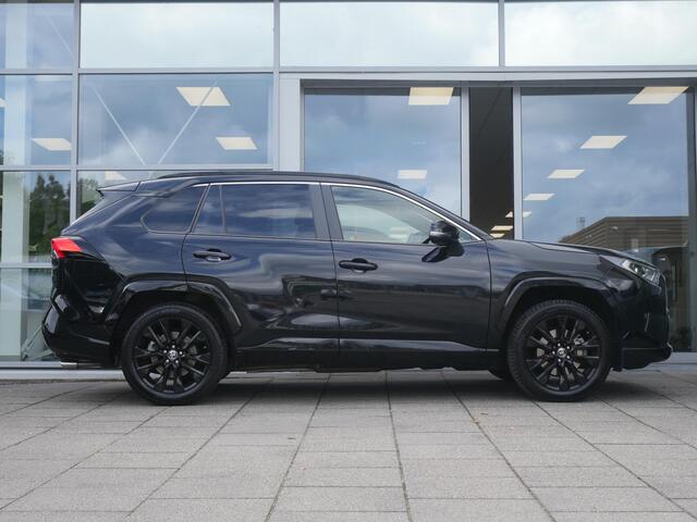 Toyota RAV4 2.5 Hybrid Black Edition | Cruise | Clima | 360° camera | navi | Schuif-kanteldak | Stoelverwarming |