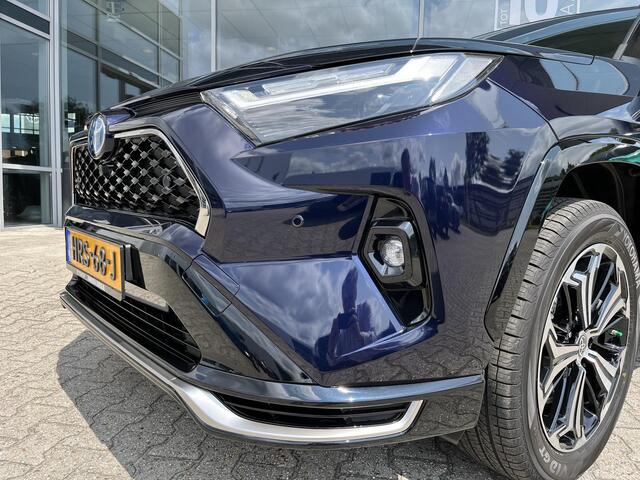 Toyota RAV4 2.5 Plug-in Hybrid AWD Limited Edition (306pk) Bi-Tone & Trekhaak afneembaar!