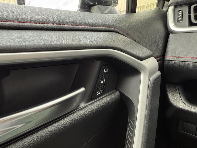 Toyota RAV4 2.5 Plug-in Hybrid AWD Bi-Tone Plus **STOELVENTILATIE/ HEADS-UP DISPLAY/ 360 CAMERA/ 36 MAANDEN GARANTIE**