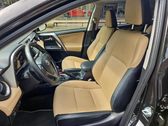 Toyota RAV4 2.5 Hybrid AWD Executive