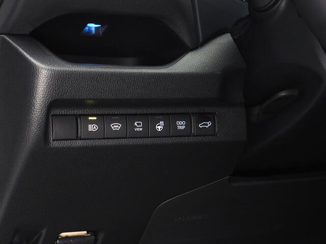 Toyota RAV4 2.5 Plug-in Hybrid AWD Bi-Tone Plus | 360° Camera | Dodehoekdetectie | Noodremassistent | JBL | Adaptive Cruise Control | Actieve parkeersensoren | Lane Assist | Achteropkomend verkeer waarschuwing | Inc. 220v Laadka