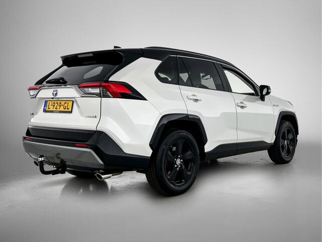 Toyota RAV4 2.5 Hybrid Bi-Tone | Trekhaak | Stoel + Stuurverwarming | Bearlock |