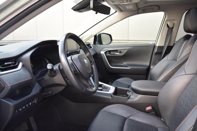 Toyota RAV4 2.5 Hybrid AWD ADVENTURE | 1650kg trekgewicht | JBL-soundsystem | Glazen panoramadak |