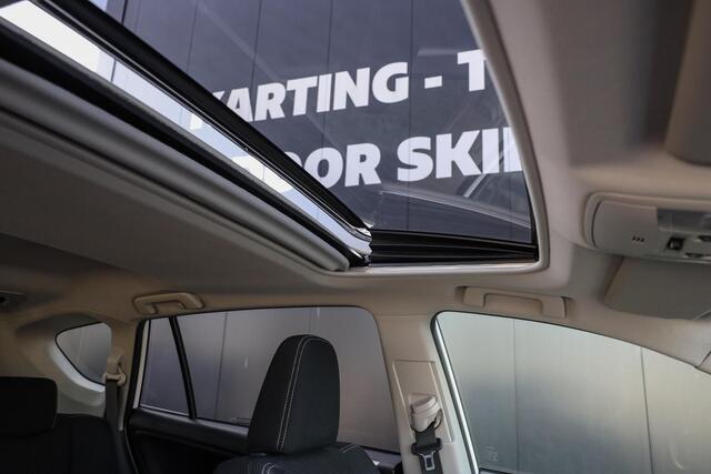 Toyota RAV4 2.5 Hybrid AWD Dynamic ? LED ? Schuifdak ? Trekhaak