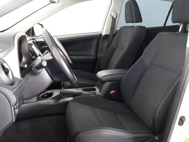 Toyota RAV4 2.5 HYBRID FIRST EDITION BI-TONE AUTOMAAT 2e EIG. 100% ONDERHOUDEN.NAVI.PDC.CLIMA.CRUISE