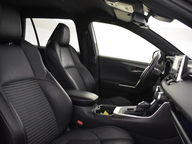 Toyota RAV4 2.5 Hybrid Black Edition | JBL | Navigatie | Electr. Achterklep