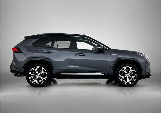 Toyota RAV4 2.5 Plug-in Hybrid AWD Bi-Tone Plus | Trekhaak | Panodak | Treeplanken | alles ingevuld