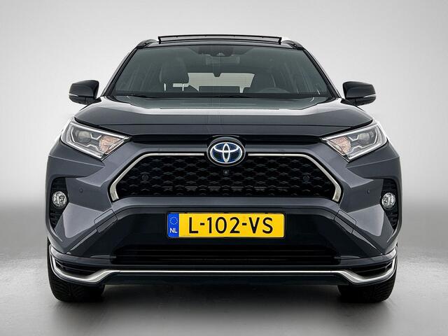 Toyota RAV4 2.5 Plug-in Hybrid AWD Bi-Tone Plus | Trekhaak | Panodak | Treeplanken | alles ingevuld