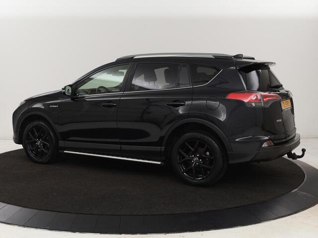 Toyota RAV4 2.5 Hybrid Adventure | Schuifdak | Leder | Trekhaak | Adaptive cruise | Stoelverwarming | Camera | Navigatie | Climate control | Bluetooth