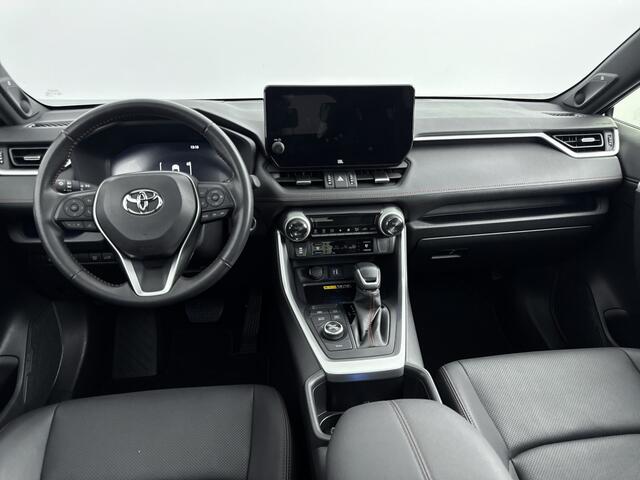 Toyota RAV4 2.5 Plug-in Hybrid AWD Bi-Tone Plus | Glazen Panoramadak | Stoelventilatie -/ Verwarming |