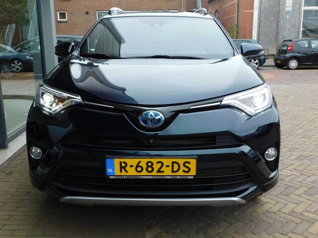 Toyota RAV4 2.5 Hybrid AWD Style | Trekhaak