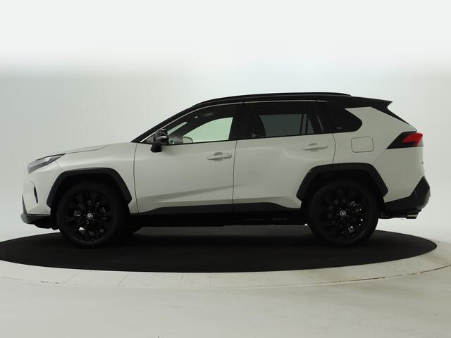Toyota RAV4 2.5 Hybrid Bi-Tone | Apple CarPlay | Android Auto | Trekhaak |