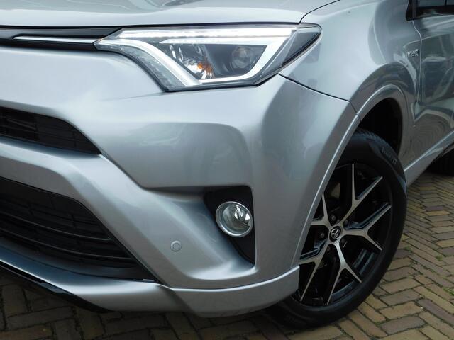 Toyota RAV4 2.5 Hybrid Style
