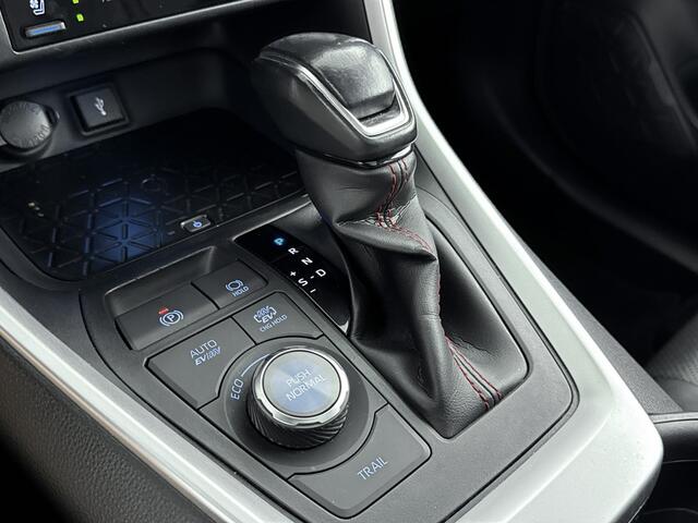 Toyota RAV4 2.5 Plug-in Hybrid AWD Bi-Tone Plus | Glazen Panoramadak | JBL-Audio |