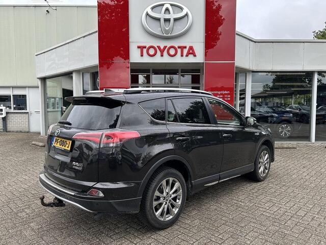 Toyota RAV4 2.5 Hybrid AWD Executive Business