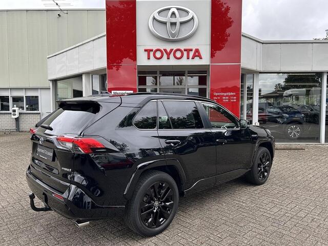 Toyota RAV4 2.5 Hybrid AWD Black Edition Trekhaak 1650 kg