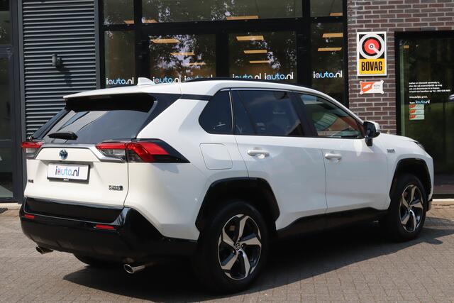 Toyota RAV4 2.5 Plug-in Hybrid AWD Business LED/ACC/Camera/Keyless/Elek. stoel/App-Connect/DAB/Trekhaak afn.