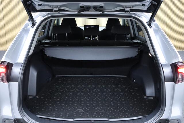 Toyota RAV4 2.5 Hybrid AWD Style | Adaptive-cruise | Camera | Apple Carplay & Android Auto | Elek. Achterklep | Clima | Navigatie | LM Velgen | Keyless