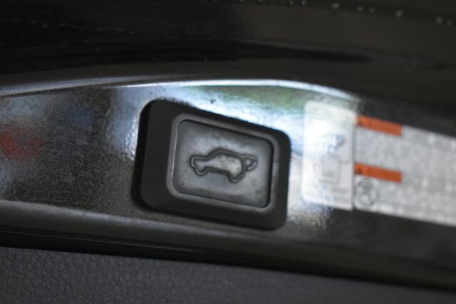 Toyota RAV4 2.5 Hybrid First Edition Camera El aKlep Navi