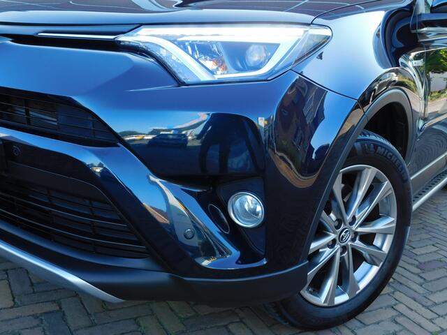 Toyota RAV4 2.5 Hybrid AWD Executive | 1650kg Trekgewicht
